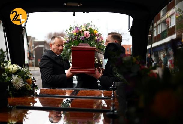 خاکسپاری کرونایی‌ها در بریتانیا