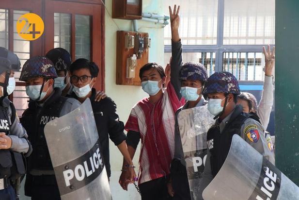 گسترش اعتراضات در میانمار