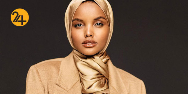 تصاویری از حلیمه عدن اولین مدل با حجاب
