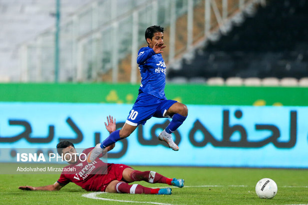 بازی جذاب استقلال و نساجی