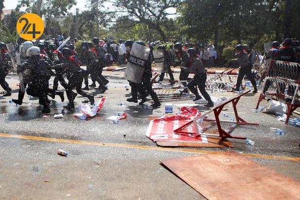 گسترش اعتراضات در میانمار