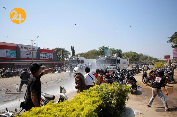 گسترش اعتراضات در میانمار