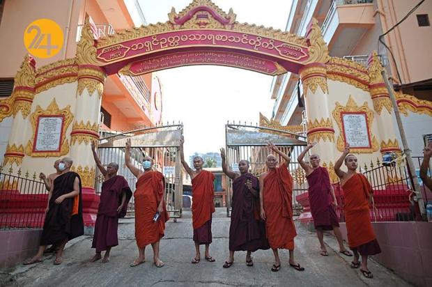 گسترش اعتراضات در میانمار