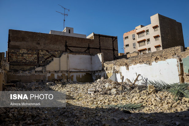 تخریب خانه پدری احمد محمود