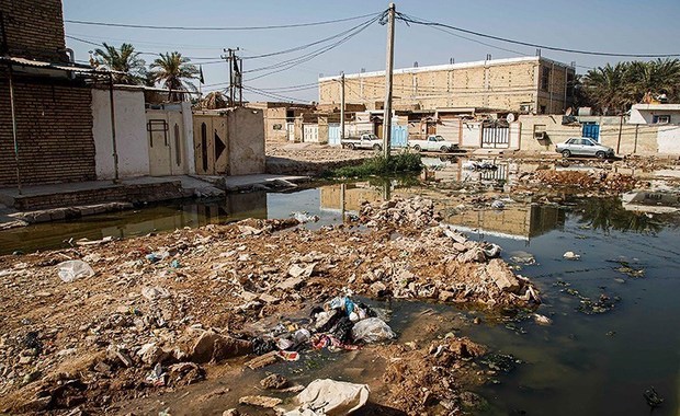 کوت عبدالله در میان فاضلاب