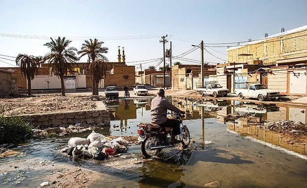 کوت عبدالله در میان فاضلاب