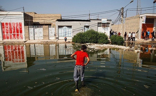 کوت عبدالله در میان فاضلاب