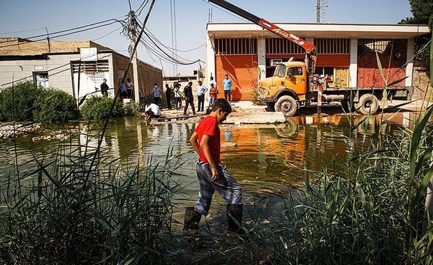 کوت عبدالله در میان فاضلاب