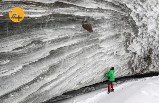 یخچال های طبیعی قزاقستان