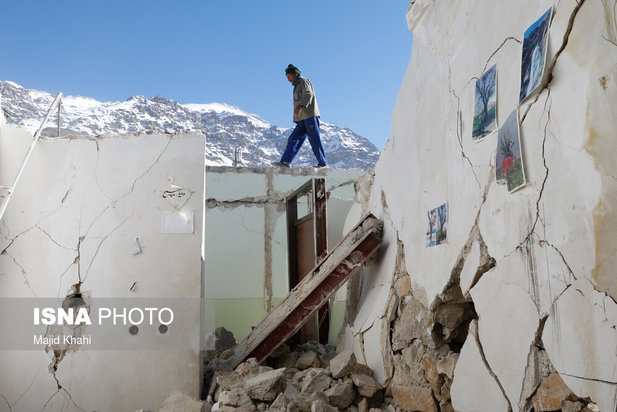 زلزله زدگان سی سخت