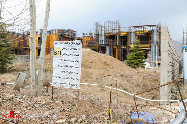 آغاز تخریب ساخت و سازهای غیرقانونی در کلاک