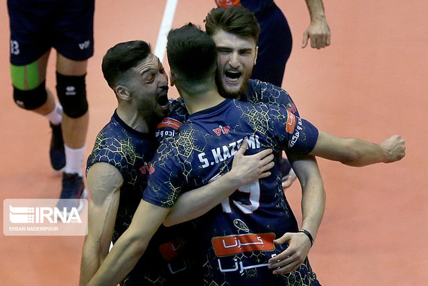 لحظات شادی پرشور والیبالیست‌های ایرانی