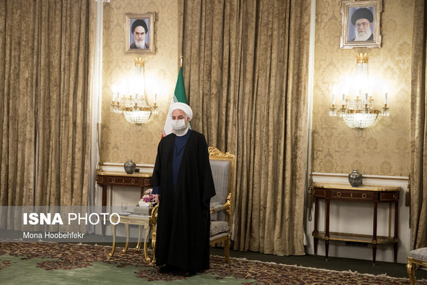 دیدار وزیر امور خارجه چین با حسن روحانی