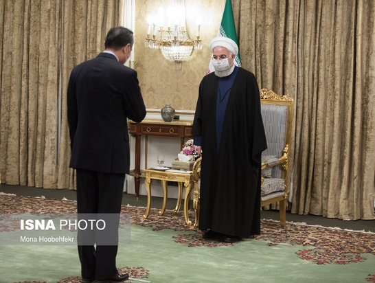 دیدار وزیر امور خارجه چین با حسن روحانی