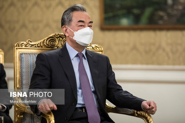 دیدار وزیر امور خارجه چین با حسن روحانی