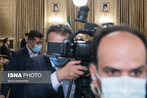 دیدار وزیر امور خارجه چین با حسن روحانی