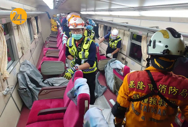 تصادف مرگبار قطار و کامیون در تایوان