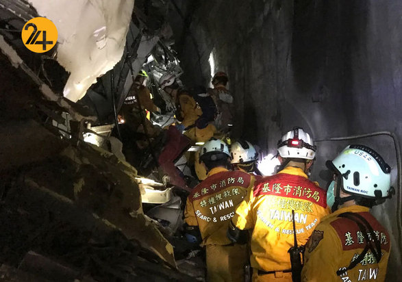 تصادف مرگبار قطار و کامیون در تایوان