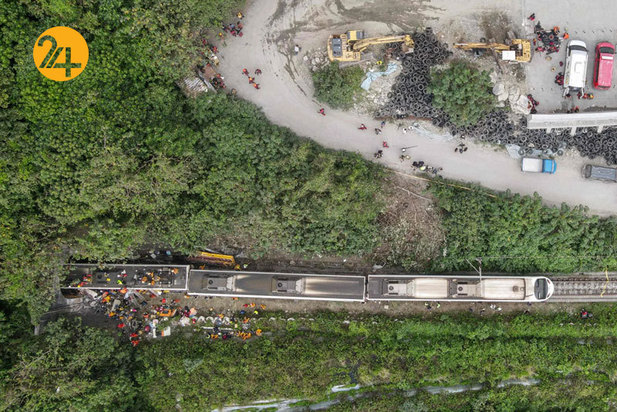 تصادف مرگبار قطار و کامیون در تایوان