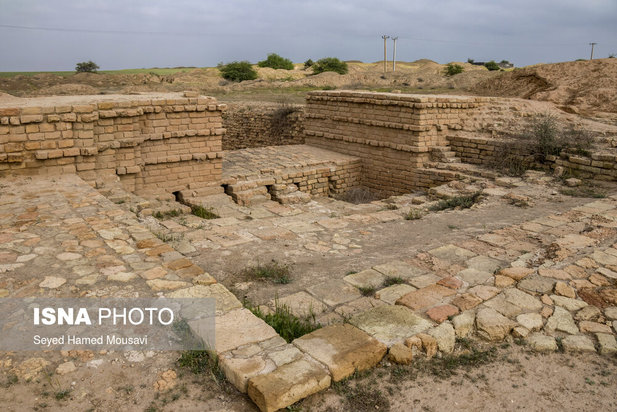 زیگورات چغازنبیل