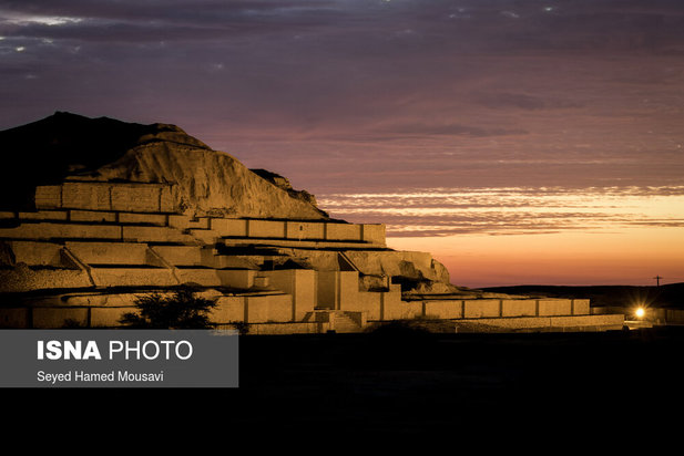 زیگورات چغازنبیل