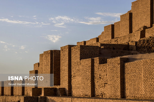 زیگورات چغازنبیل