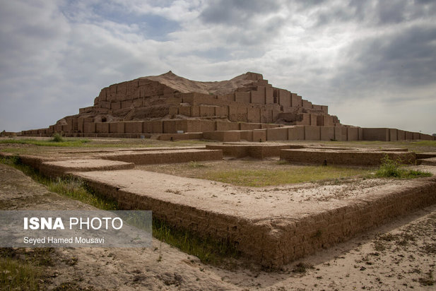 زیگورات چغازنبیل