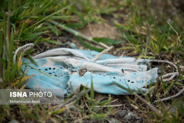 ماسک‌های رها شده در طبیعت