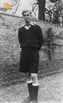 شاهزاده فیلیپ یک عمر به روایت تصویر