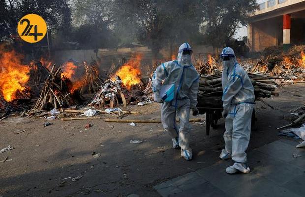 سوزاندن اجساد کرونایی در هند