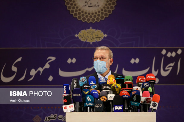 حضور علی لاریجانی در پنجمین روز ثبت‌نام داوطلبان انتخابات ریاست جمهوری ۱۴۰۰