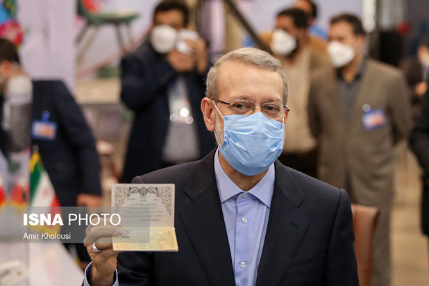 حضور علی لاریجانی در پنجمین روز ثبت‌نام داوطلبان انتخابات ریاست جمهوری ۱۴۰۰