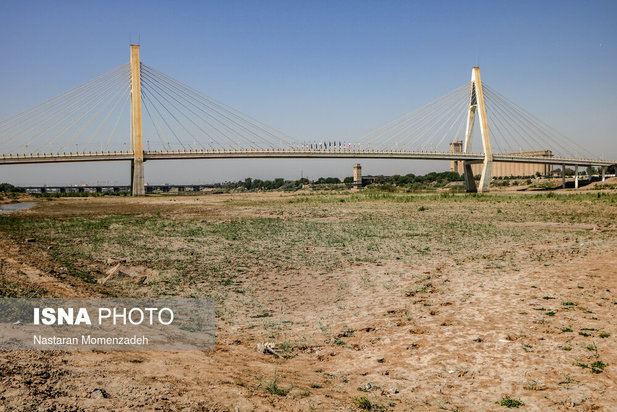 رود کارون در حال احتضار