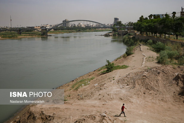 رود کارون در حال احتضار
