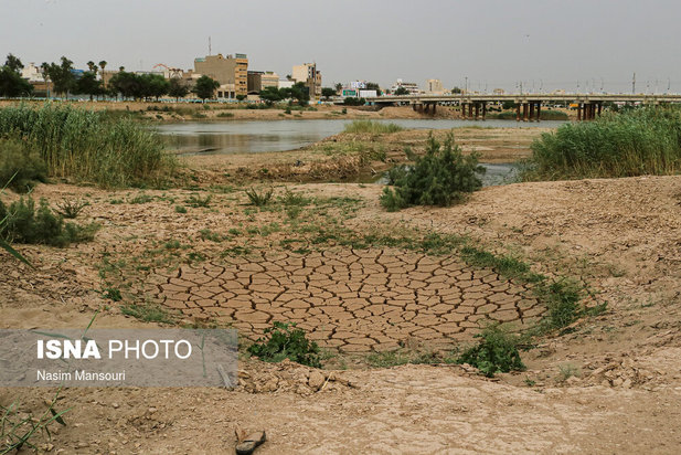 رود کارون در حال احتضار