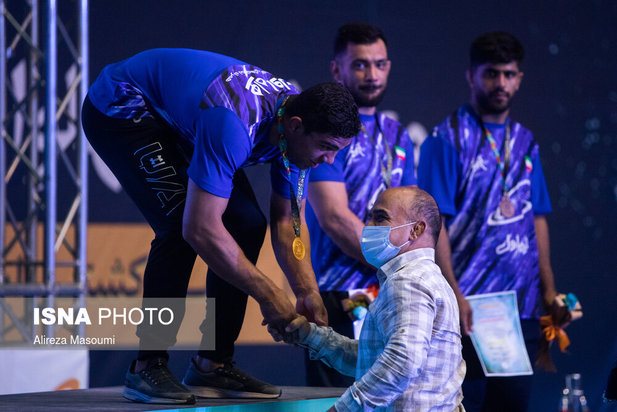 رقابت های بین‌المللی کشتی آزاد جام تختی