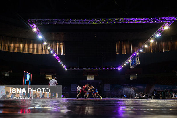 رقابت های بین‌المللی کشتی آزاد جام تختی