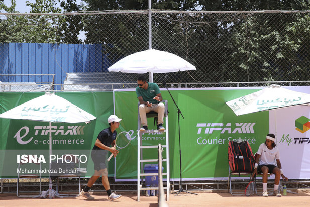 تور جهانی تنیس زیر ۱۸ سال