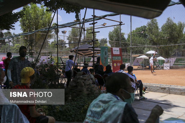 تور جهانی تنیس زیر ۱۸ سال