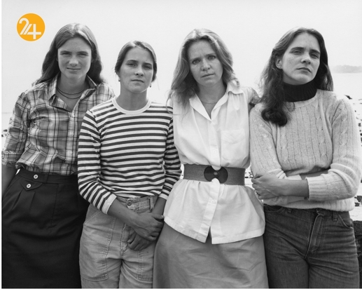 چهل سال عکاسی نیکولاس نیکسون از خواهران براون