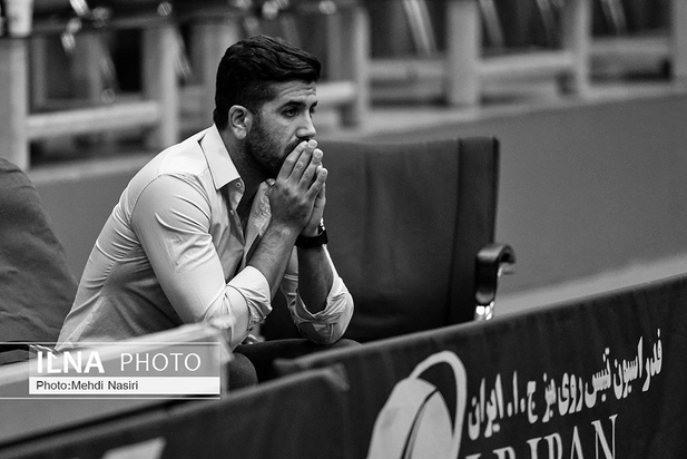 مسابقات نیمه نهایی لیگ برتر تنیس