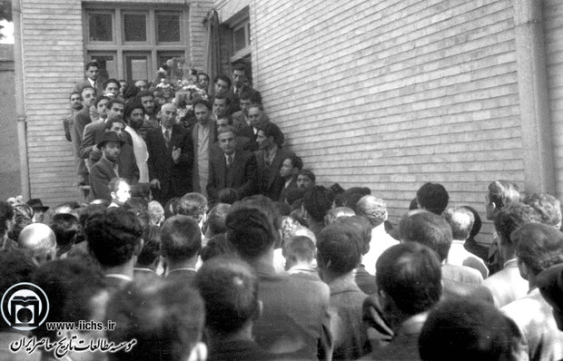 تصاویری از دکتر محمد مصدق