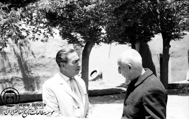 تصاویری از دکتر محمد مصدق