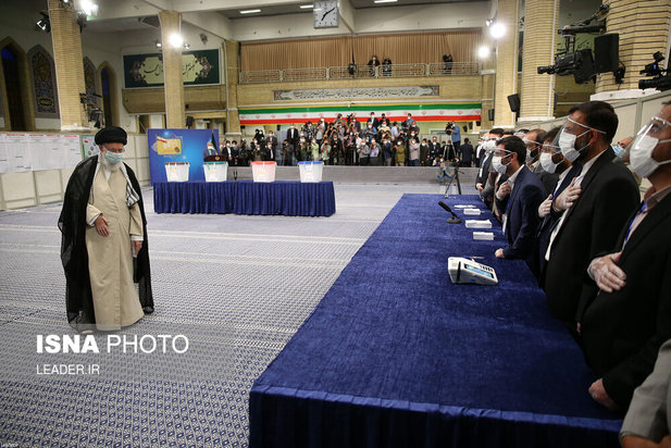 حضور رهبری پای صندوق رای