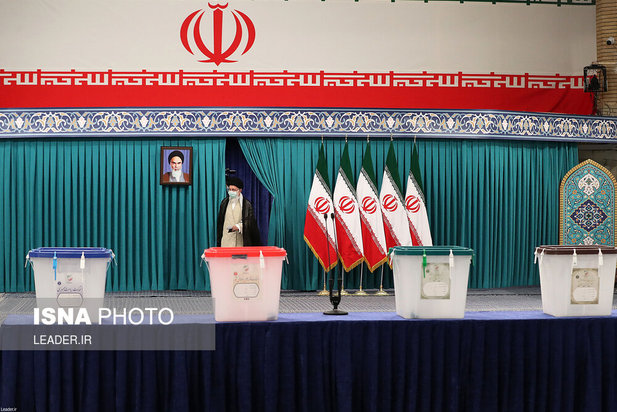 حضور رهبری پای صندوق رای