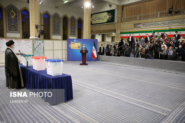 حضور رهبری پای صندوق رای