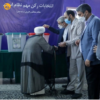 تصاویر چهره‌های سیاسی پای صندوق‌های رای
