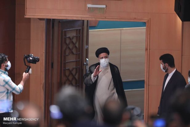 نخستین نشست خبری ابراهیم رئیسی رئیس جمهوری منتخب