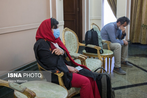 ورود قربانیان و مصدومان سانحه واژگونی اتوبوس خبرنگاران، به فرودگاه مهرآباد