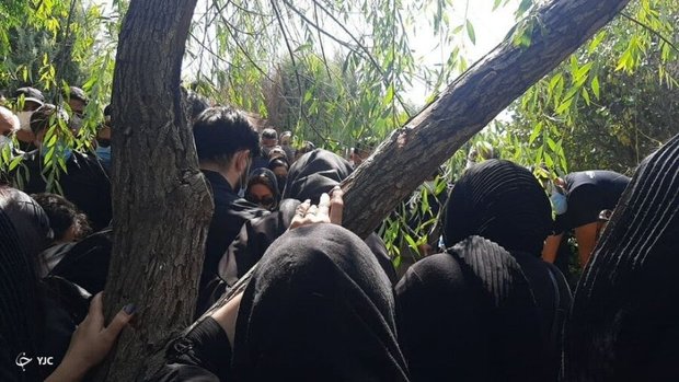 تشییع پیکر خبرنگاران جانباخته